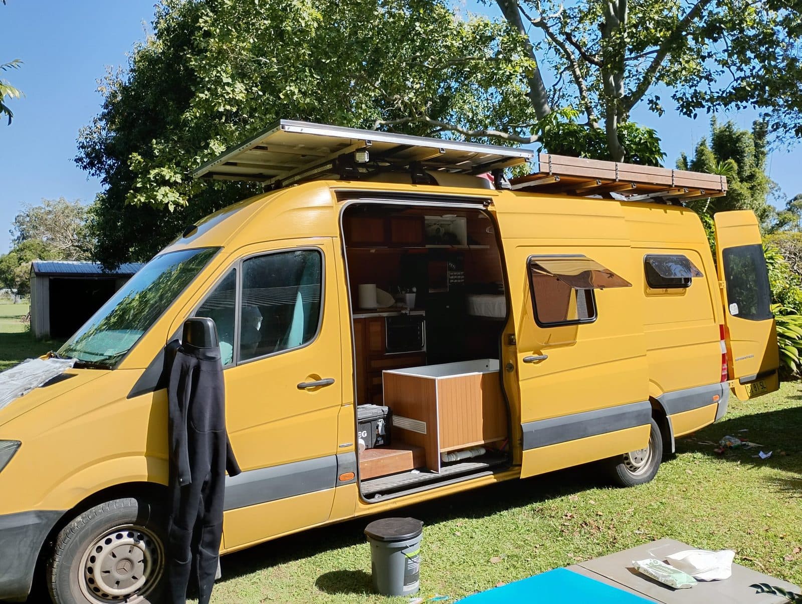 Vanana, 2015 Mercedes sprinter, manual transmission, lwb hi roof.