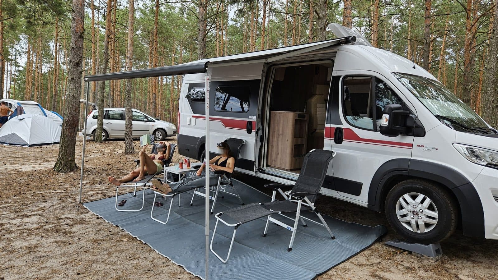 Motorhome-camper, Europe, Pawel,