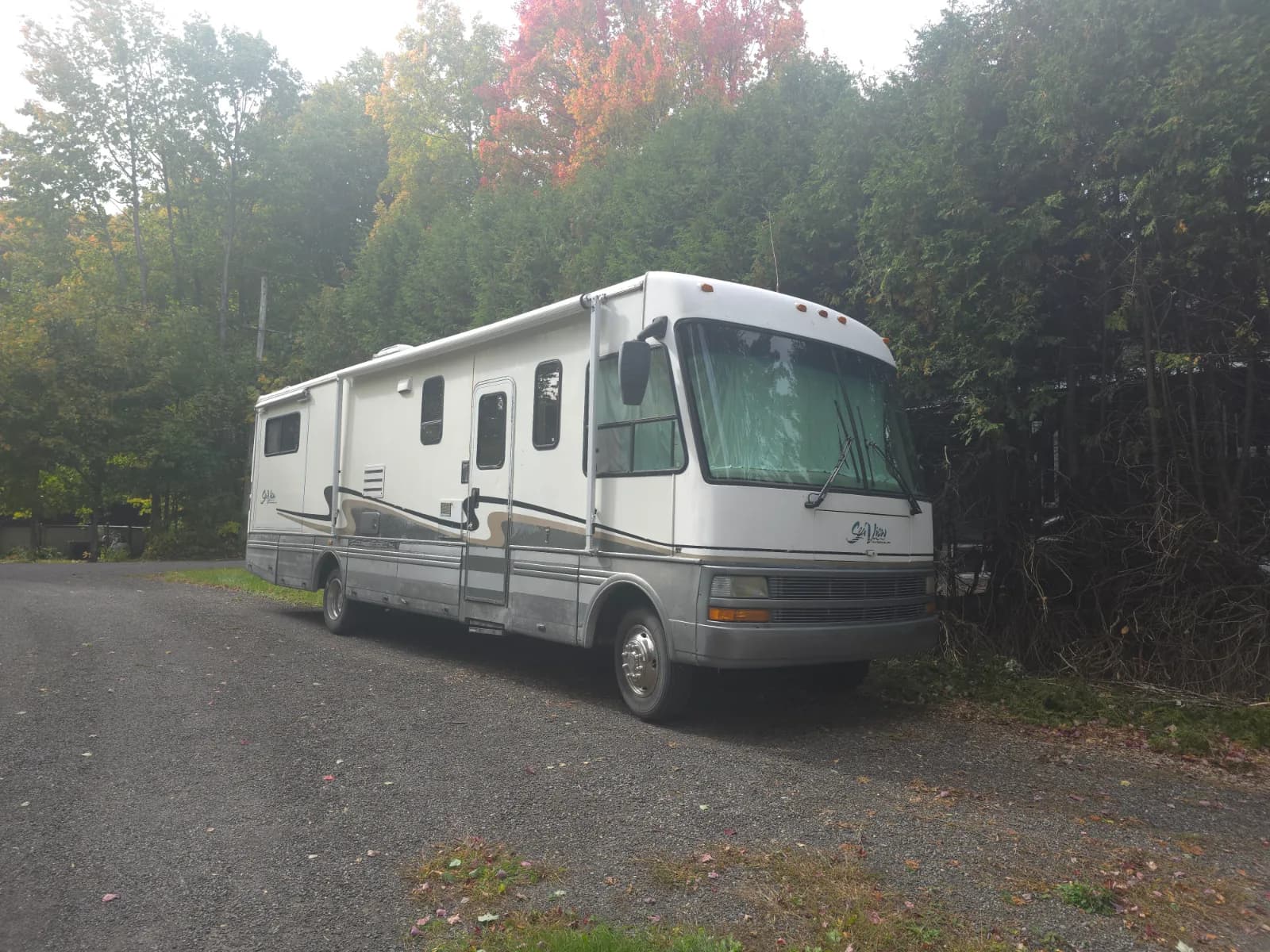 Motorhome-Camper · Saint-Colomban · Hbaz Abdeljalil