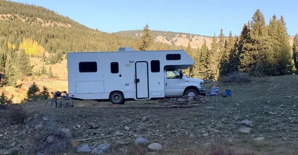 Rv-Motorhome-Camper - North America - Sam Bawcum