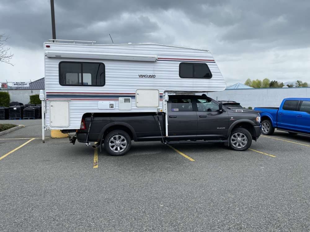 Rv-Motorhome-Camper - North America - Mitch Banks