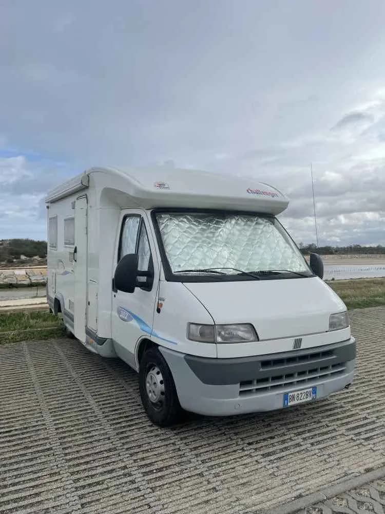 Rv-Motorhome-Camper - Europe - Emanuela T