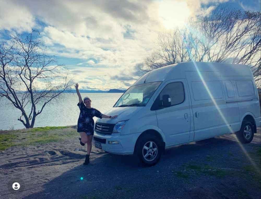 Van - Oceania - Moneka James