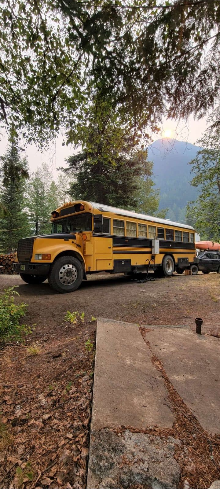 Rv-Motorhome-Camper - North America - Rob Newton