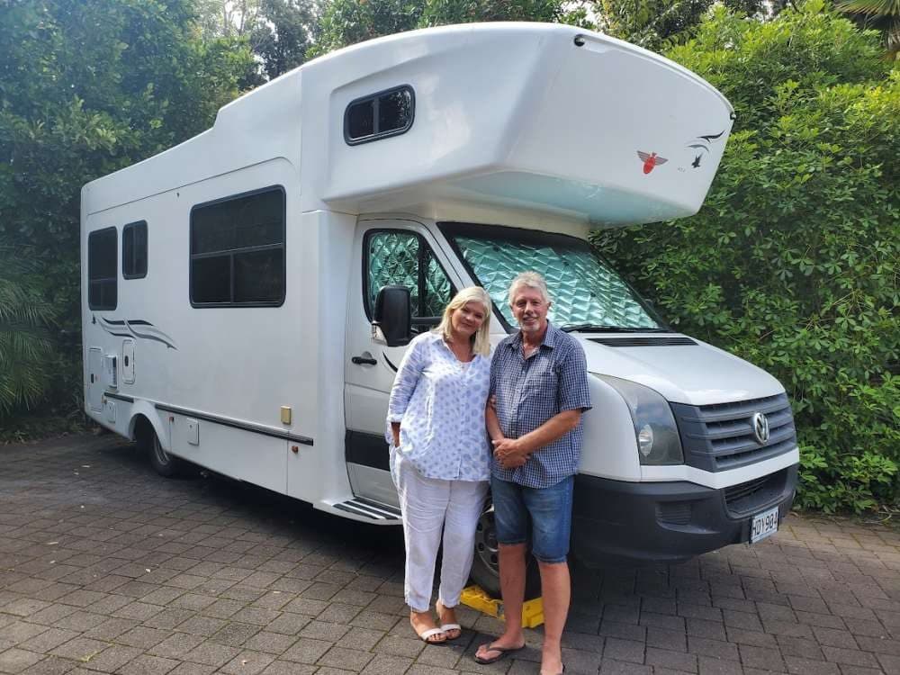Rv-Motorhome-Camper - Oceania - Kevin Barnes