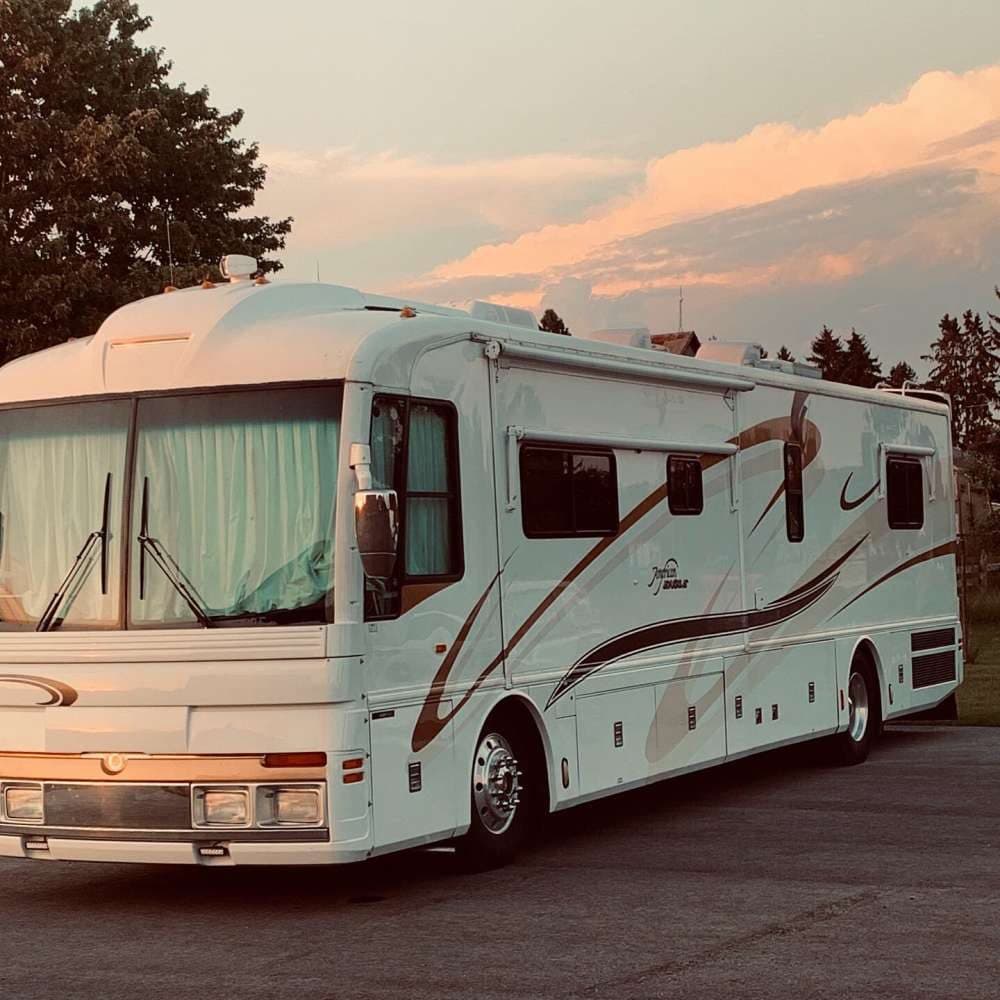 Rv-Motorhome-Camper - North America - Reg Cyr