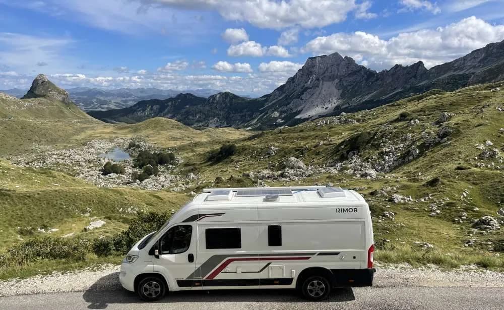 Van - Europe - Juan Luis de Isla
