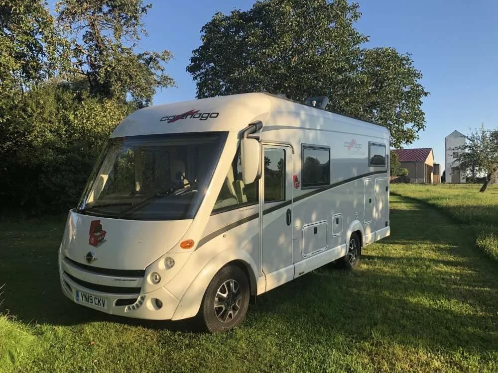 Motorhome-Camper - Oceania - Marty Johanson