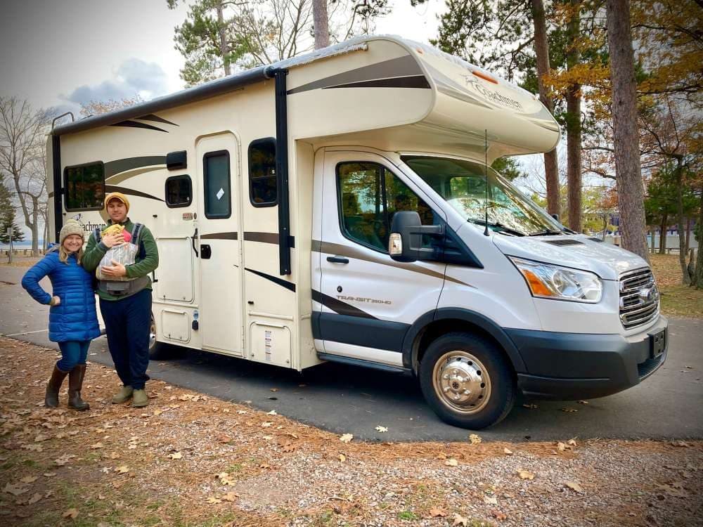 Motorhome-Camper - North America - Bree Carlson