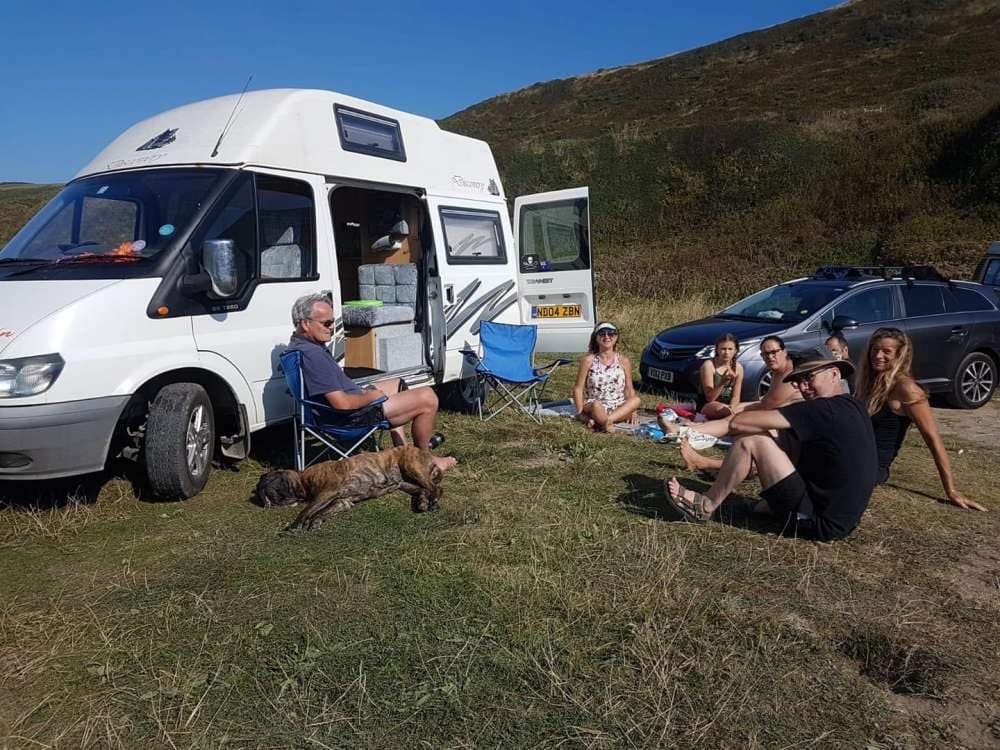 Rv-Motorhome-Camper - Europe - Lucy Tabs