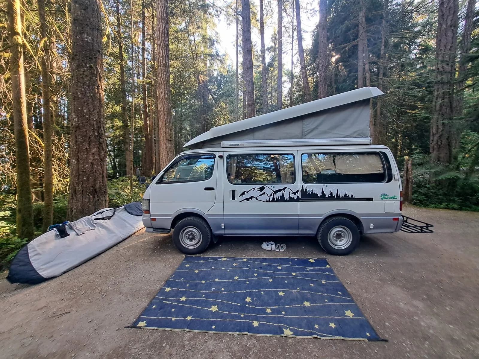 1996 TOYOTA HIACE