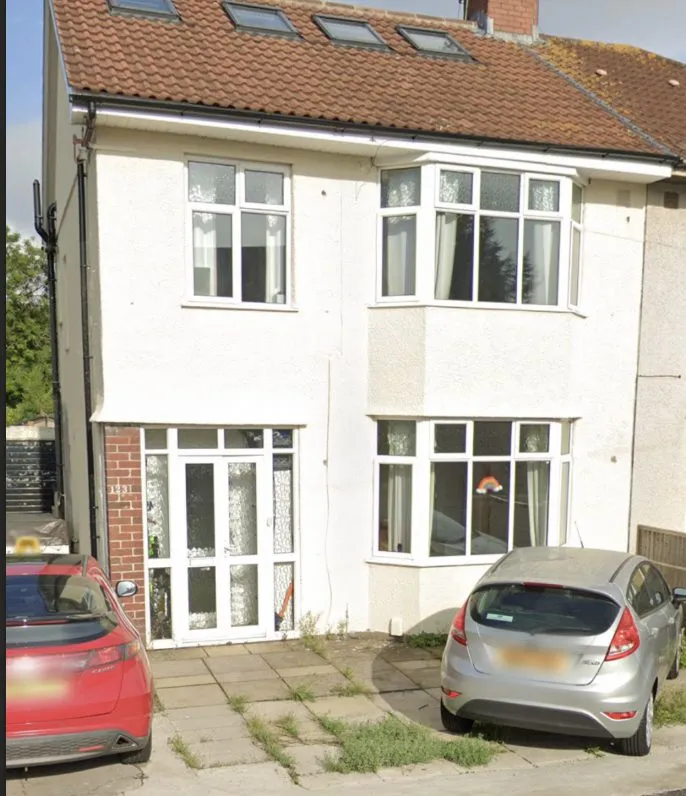 House looking for a Van - Europe - Hayley Hemming
