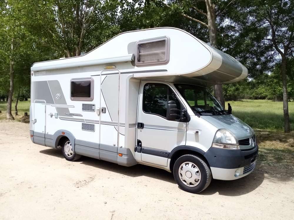 Motorhome-Camper - Europe - ROBERTO CORRAL HERRERO