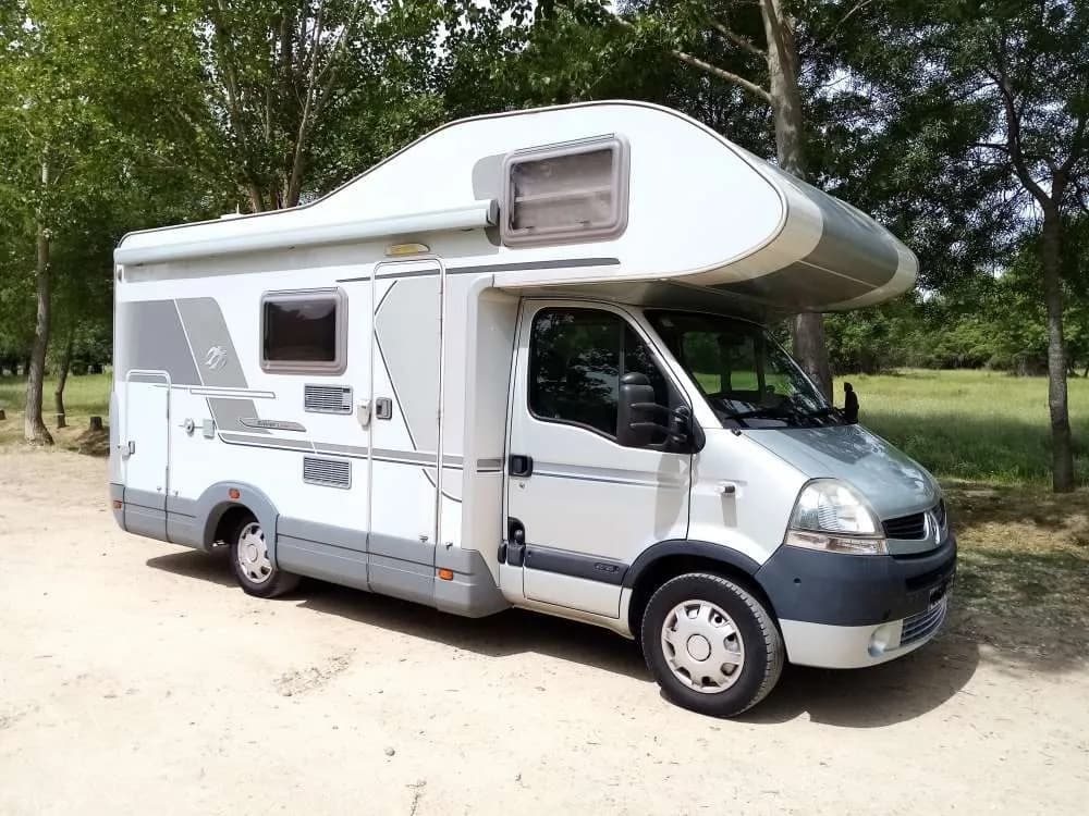 Motorhome-Camper · 28410 Manzanares el Real, España · ROBERTO CORRAL HERRERO