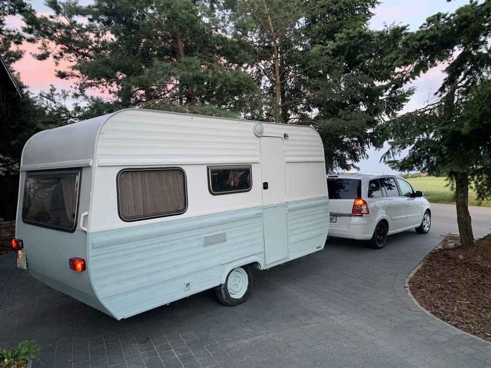 Rv-Motorhome-Camper - Europe - Milly Camomile
