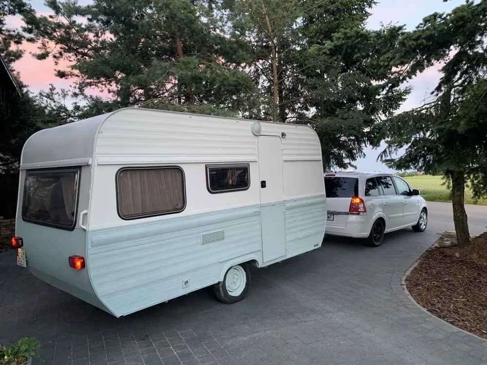 Rv-Motorhome-Camper - Europe - Milly Camomile