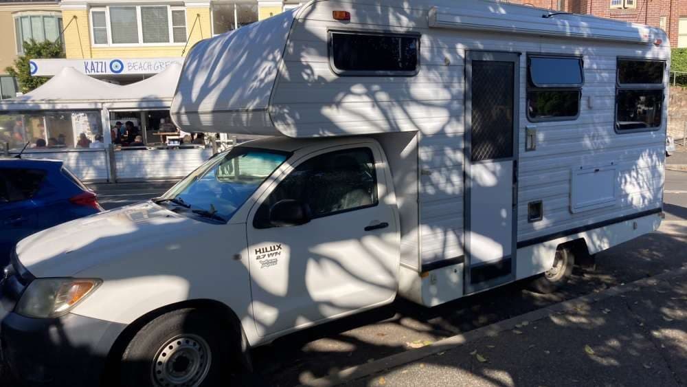 Rv-Motorhome-Camper - Asia - Caroline Lyons