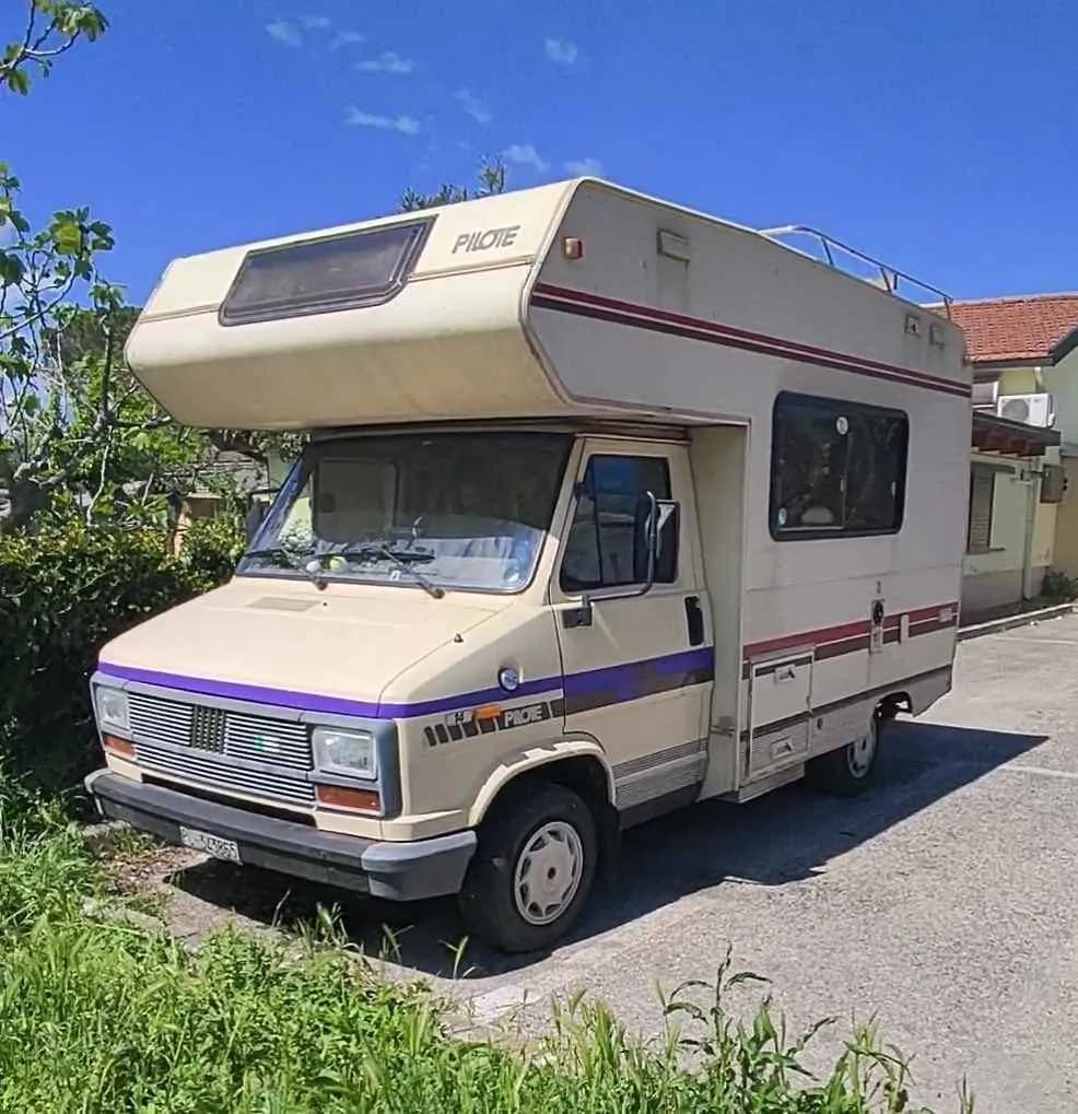 Rv-Motorhome-Camper - Europe - Matias Elguezabal