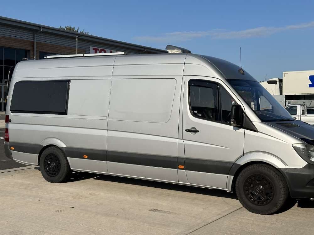 Motorhome-Camper - Europe - Lee Howell