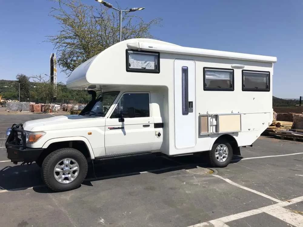 Rv-Motorhome-Camper - Africa - Benoit Thiry