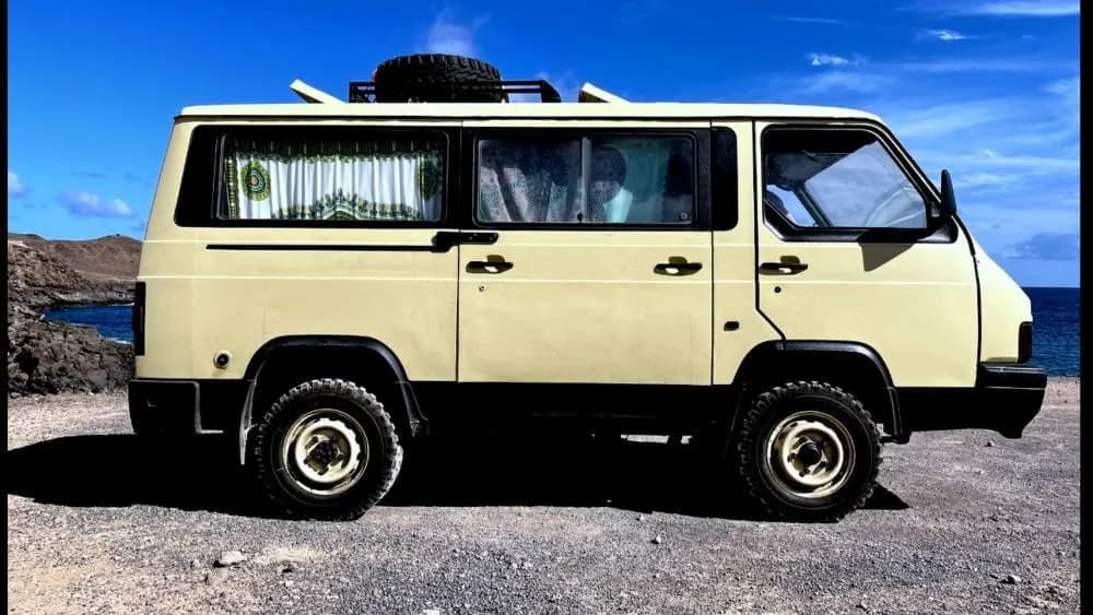 Rv-Motorhome-Camper - Europe - Jenni Evangelisti