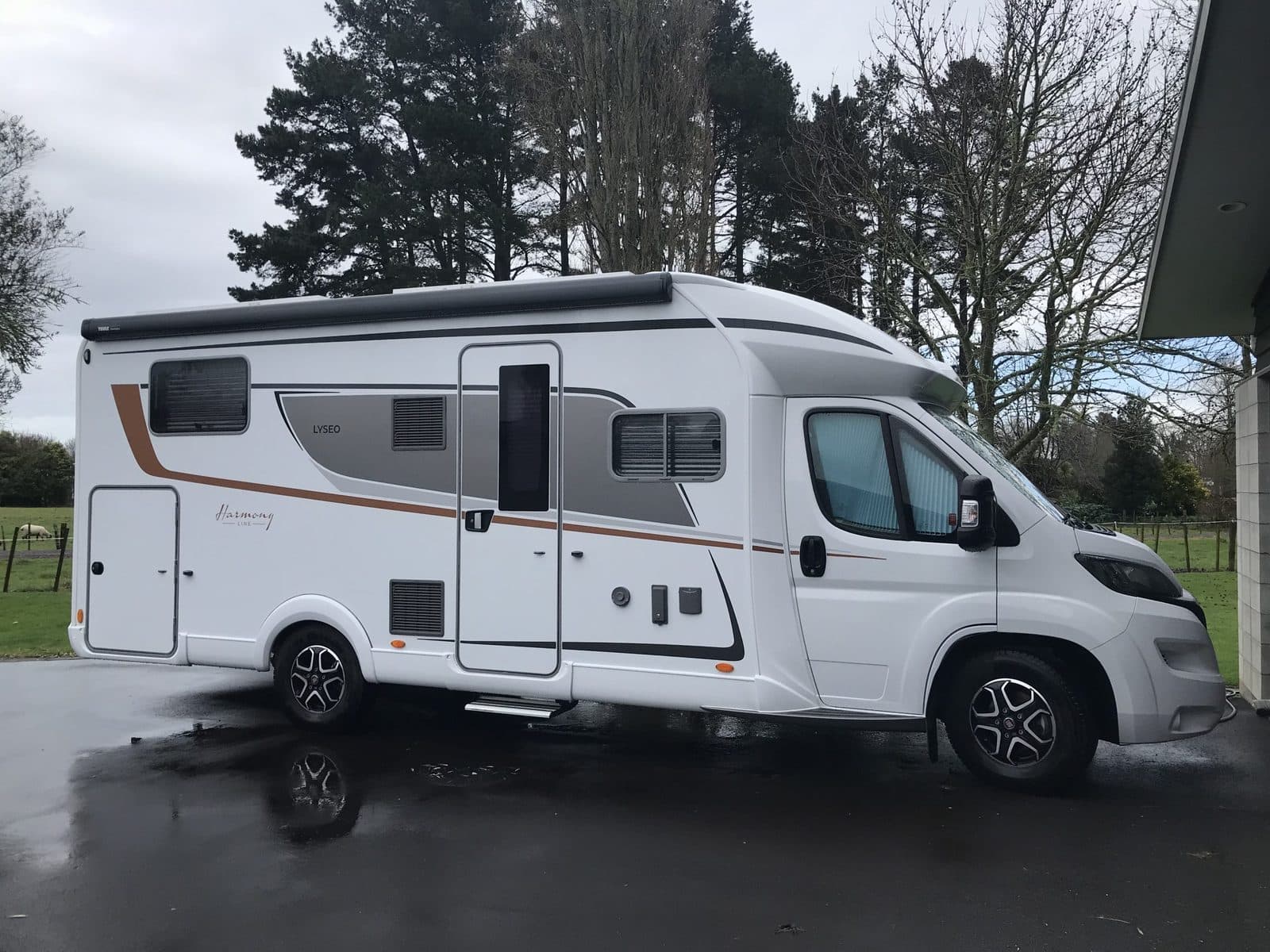 Burstner Lyseo 727