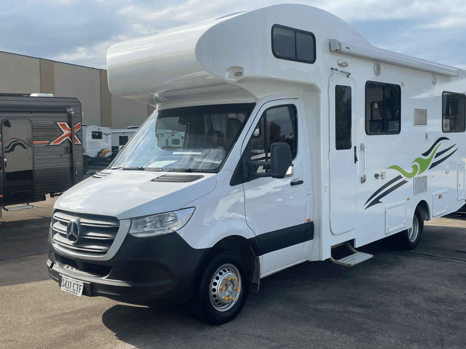 Motorhome-Camper · North Narrabeen · ted reid