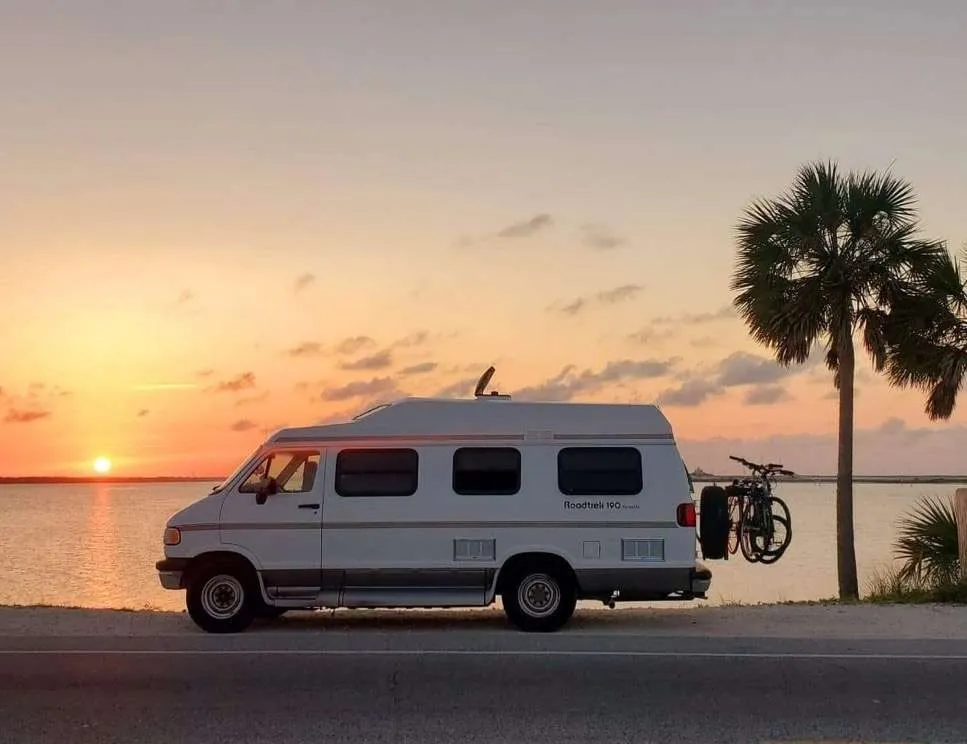 Rv-Motorhome-Camper - North America - Donnie Sellers