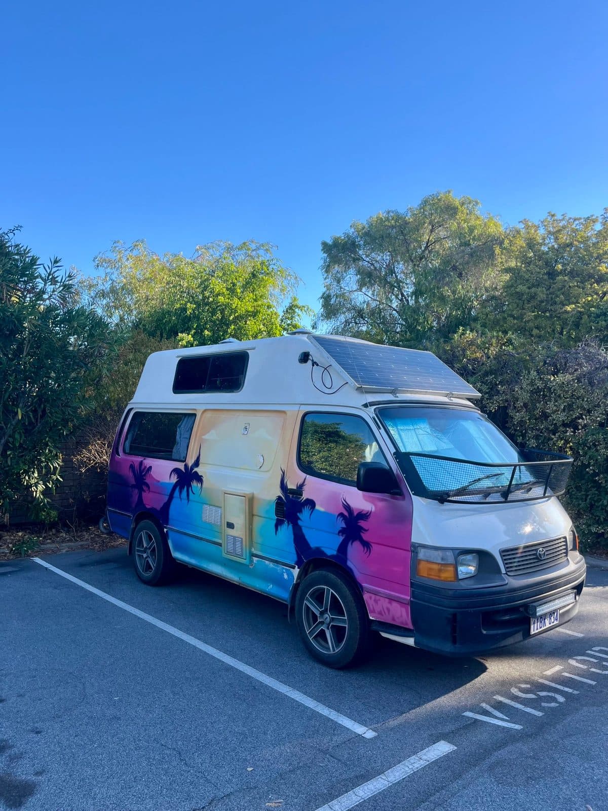 2001 TOYOTA HIACE LONG VAN HIGH TOP. Australia(perth)