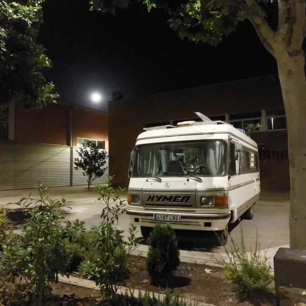 Rv-Motorhome-Camper - Europe - Lisa Elford