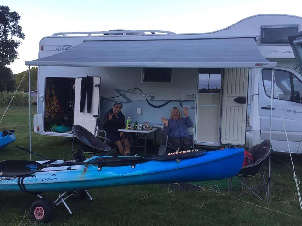 Rv-Motorhome-Camper - Oceania - Margie Foster