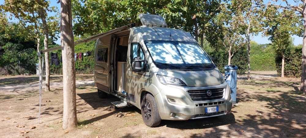 Van - Europe - Nicola Di Trani