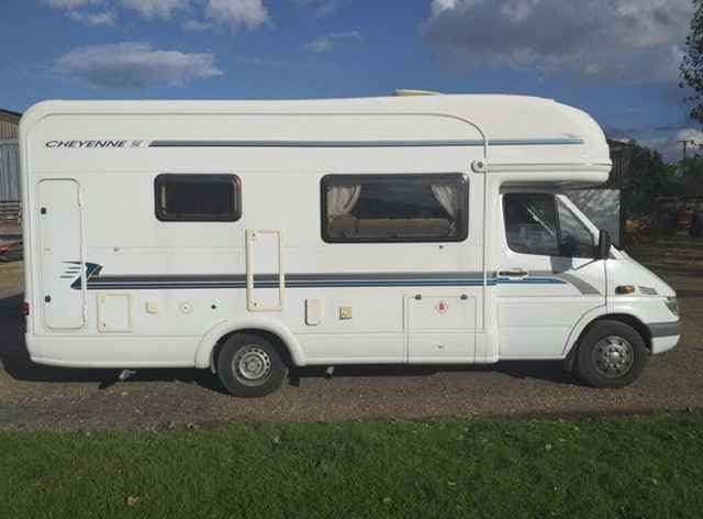 Rv-Motorhome-Camper - Europe - Gilly Kelly
