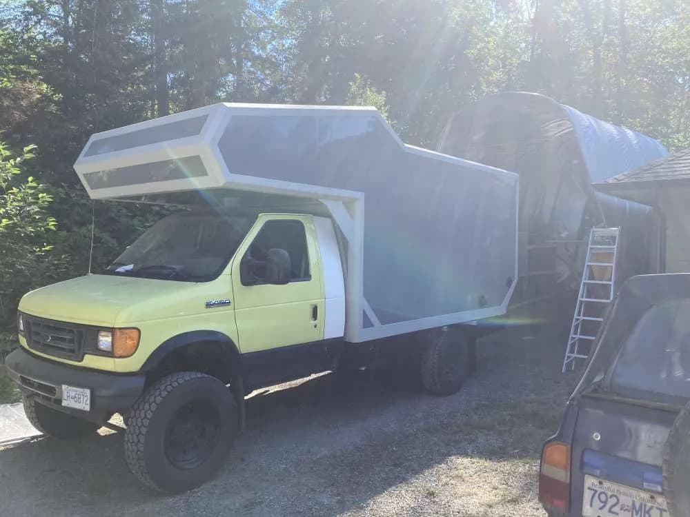 Rv-Motorhome-Camper - North America - Greg Mason