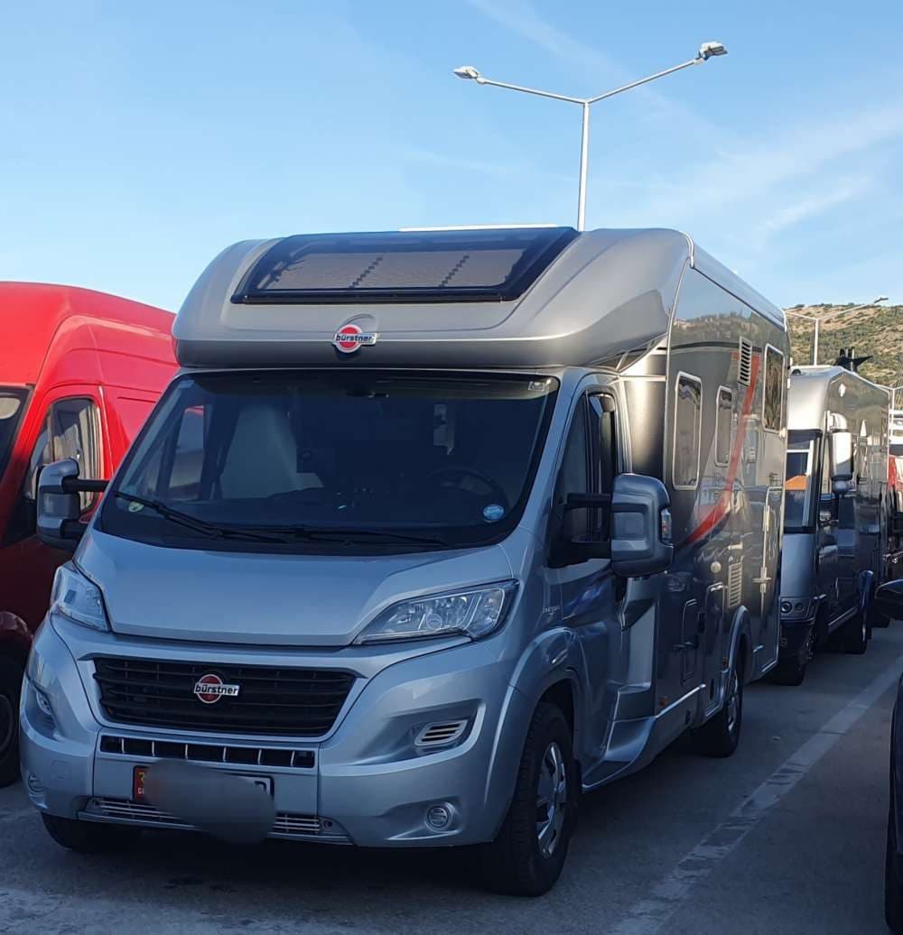 Motorhome-Camper - Europe - Jolinda De Beer