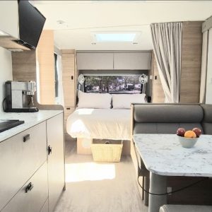 2025 Jayco Silverline 25" Triple Bunk Sleeps 5